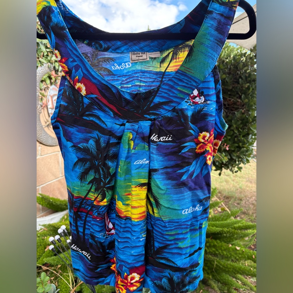 Aloha Hut Hawaii Tropical Blue Women's Tank Top